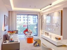 星河冠誉府 精装修现房 送全屋软装 轻轨口旁拎包入住品质社区