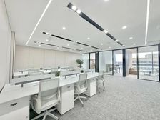 广都地铁口丨特价32元!4隔间20工位!户型方正!采光通透