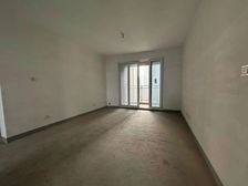 金龙湖旁 美的城 新上房源 急售 好楼层 老证过户