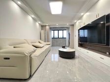 总监力荐!送产权车位!得房率近九十!业主接受置换!价格可谈。