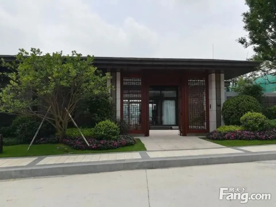 小区相关图
