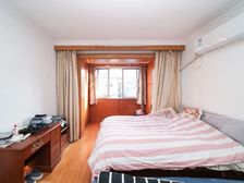 虹漕路9.12号线地铁口 双南两房带双阳台全明户型得房率高!