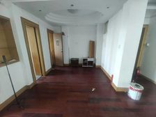 广虹馨苑 近2号线 大三室 双卫生间 南北通透采光好随时看房