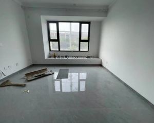 亦庄中旅亦府 南北通透 精装修三居室 小区中间位置 观景房