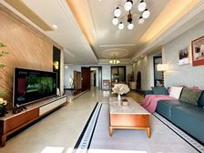 商住两用!!4房2厅3卫带家具