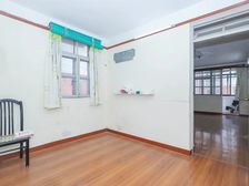 长风公园旁,东边套全明户型,业主急售,有钥匙随时可看!