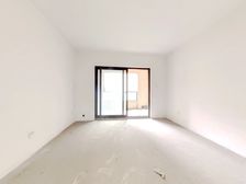 金辉毛坯四房,中上楼层,视野开阔维 此房满五维一