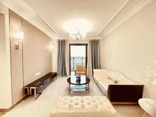 家私电齐全 业主急售 来电可以谈 送停车位 卓越东部蔚蓝海岸