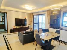 蔚蓝岸 全新精装四房 保养好 楼层好 南北通透 业主急售