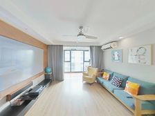 40萬精装修全送,位置安静,采光无遮挡,有车位,近地铁,诚售