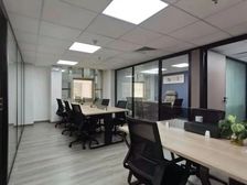 体育东路 体育中心地铁口 羊城国际商贸 财富广场 带装修家具