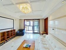 环境优美,交通便利,居家装修,采光充足