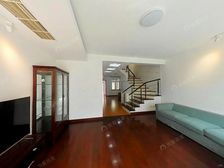 诚意业主,双拼别墅沿河,大花园80多平方,看房随时有钥匙