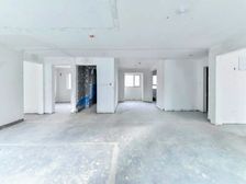 商业配套齐全 次新小区 满二 双卫 商品房 交通便捷