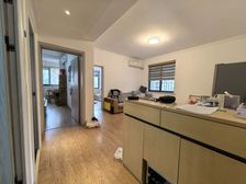 附近 精装两房 业主急卖总价低 视野好采光足 户型方正