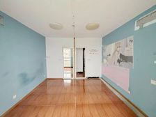 (次顶楼可大谈)只给小范卖!看房有密码,带地下车库!