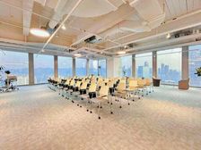 龙华中心地铁口,一手物业1000平写字楼出租可分割!