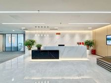 90一平,520平汉京金融中心,精装修带全家私,来电