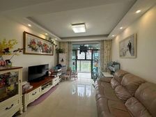 电梯房 简单装修 圣鑫苑(902弄) 92平 满五 看房方便