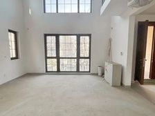 地势高采光好 短进深大面宽 有钥匙