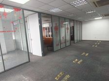 精装180平!带上下水!4隔间1仓库!双面采光!2.5元出租