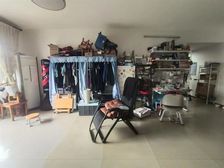 渝中剑桥精装两居 东南朝向满五