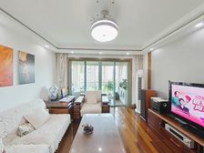 飞机户型三房,电梯中区,小区花园位置,带固定车位,巨峰路站旁