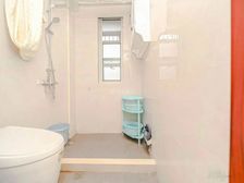 楼层好,全明采光好,户型好,厨房卧室客厅都有阳台的房子来喽。