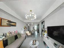 御沁园东区 102平 精致三房两卫 中间楼层 采光无遮挡