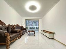 徐汇明星小区 全南户型 方便停车 业主买好本小区三房