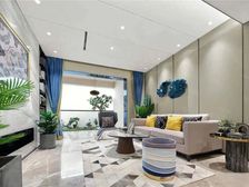 美岸江山 3室2厅2卫 毛坯 109万元 99平米