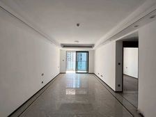 (工抵直降70万)渝中区核心,精装修地暖空调,轻轨站300米