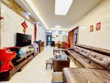 翠湖新苑 精装三房 朝南看花园 无个税 看房方便