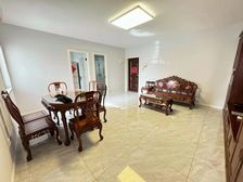 大木桥路地铁口!接受一年付款,三房朝南,双阳台,精装拎包入住