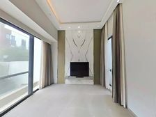 万科林茵湖畔(别墅) 低密度 近地铁 小区绿化高 Key房