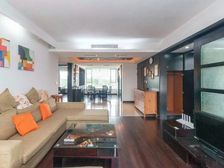 俯瞰整个植物园!(园南小园南中)业主出国急售 电梯一梯两户!