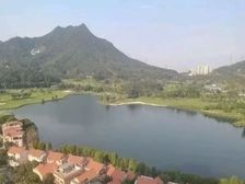 莲花山脚下(空中别墅)陶然豪园全新毛坯大五房