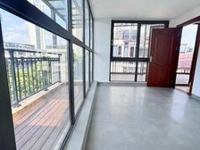 (端头)带装修 三正瑞士半山(二区别墅) 豪华装修 楼龄新