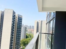 金众柏悦公馆 邻湖 精装修 高楼层 随时看房