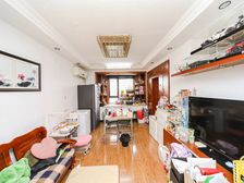 临地铁 大两居 电梯房 南北通透 中间楼层采光好 双卫生间