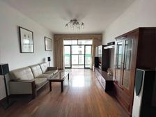 嘉善路地铁口!02年品质小区。两南一北,低于市场价100W!