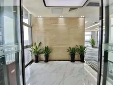 珠江新城 三面采光 带装修 3个间隔 20个工位