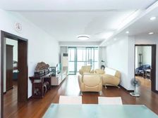 新上好房|四开间朝!低于市场价80W|送产权车位,价格可谈!