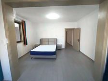 临嘉善路地铁站 烫金地段 闹中取静 中区采光好 正看小区花园