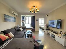 带电梯 交通便捷 正南朝向精装好房 楼层好,价格好沟通