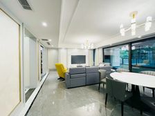 保真 捡趴活带车位 摇人小背西附 品质洋房带大露台 价格可聊