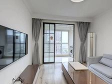 这套房子要进来看看!户型前卫精装修,已买急售降价20W出售