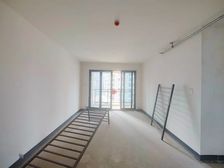 大渡口区 华润凤凰城 出门就是公园