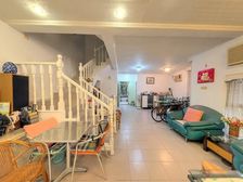 港口镇星晨花园东向别墅 4室2厅满五简装128万