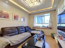 精装复式 带露台 房东超级诚意出售